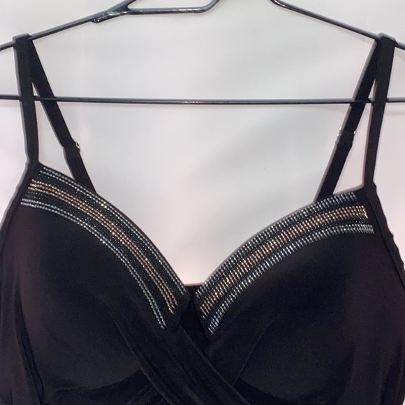 MIRACLESUIT Black WITH SILVER GOLD ACCENTS WO SIZE 14 UNDERWIRE SWIM TOP CLEAN - Picture 4 of 13